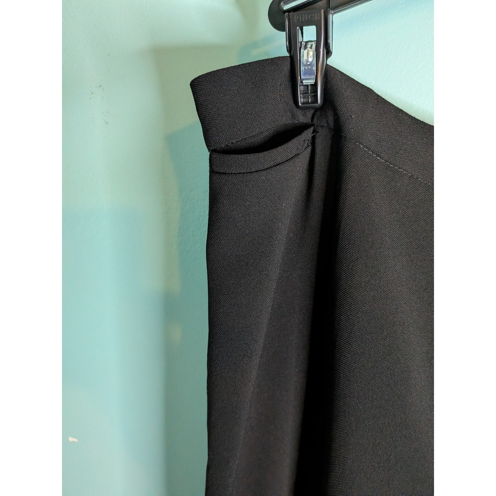 Black Wide Leg Trousers with Jacquard‎ Side Stripe and Frog Button Slits - Picture 4 of 7
